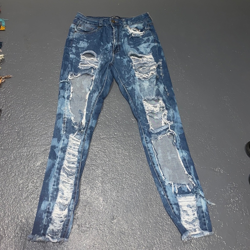 D.I.Y cut and bleached up jeans
